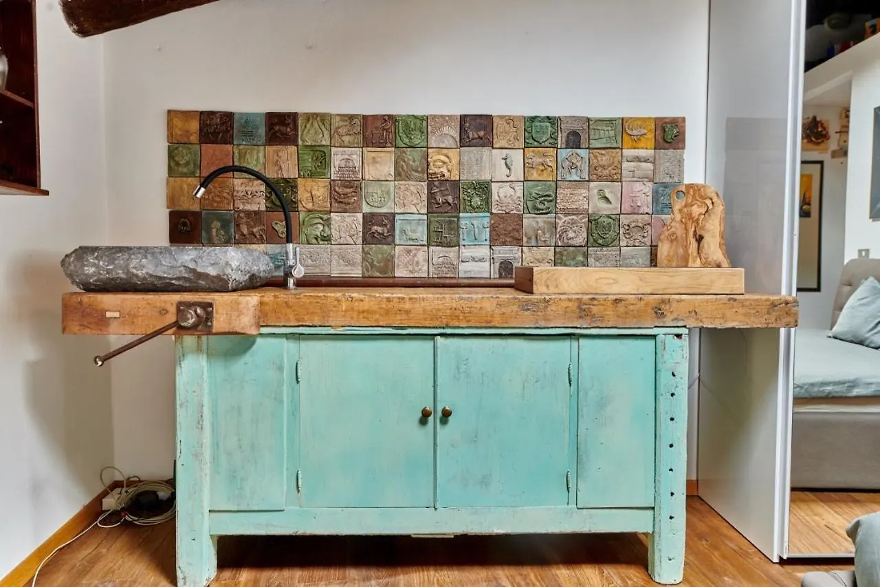 Malcesine Studio Flat Old Town Touch Bestlocated Italy