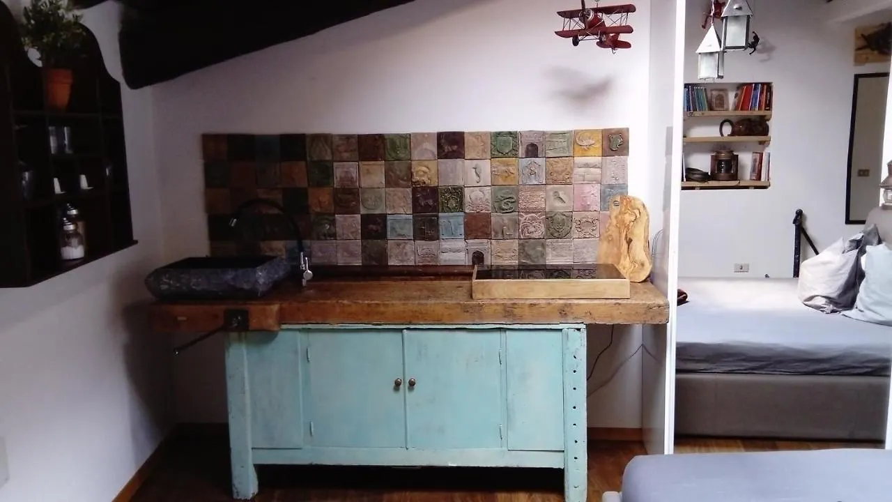 Malcesine Studio Flat Old Town Touch Bestlocated