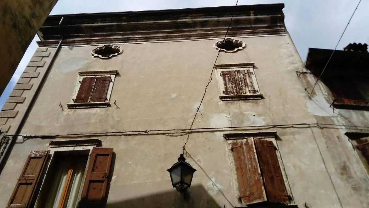 Malcesine Studio Flat Old Town Touch Bestlocated