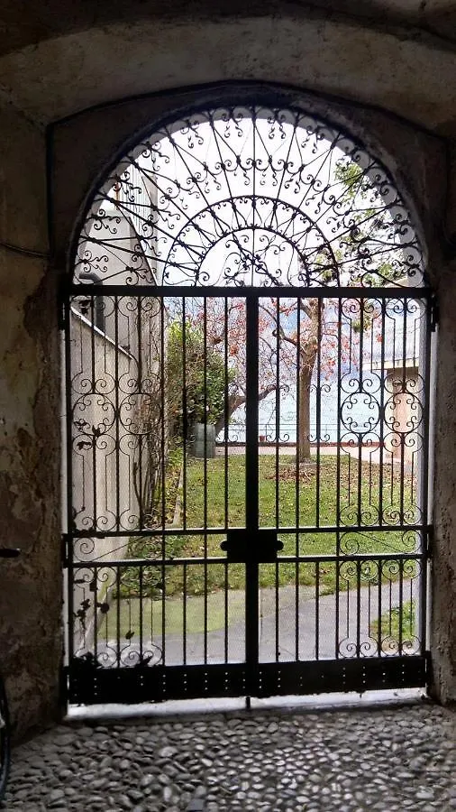 Malcesine Studio Flat Old Town Touch Bestlocated 0*,  Italy